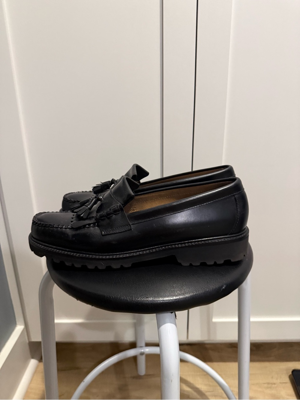 Black GH Bass Tassel Loafers